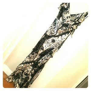 Nina Austin Black/White Gown